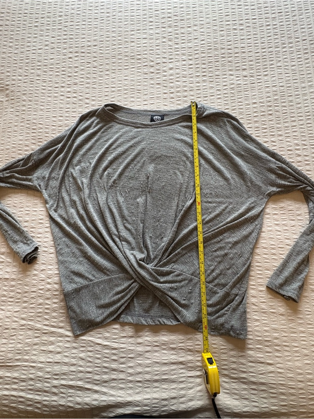 bobeau Olive Tone Twist-Front Long Sleeve Top. Sz XL fun, great fit. - Picture 8 of 10